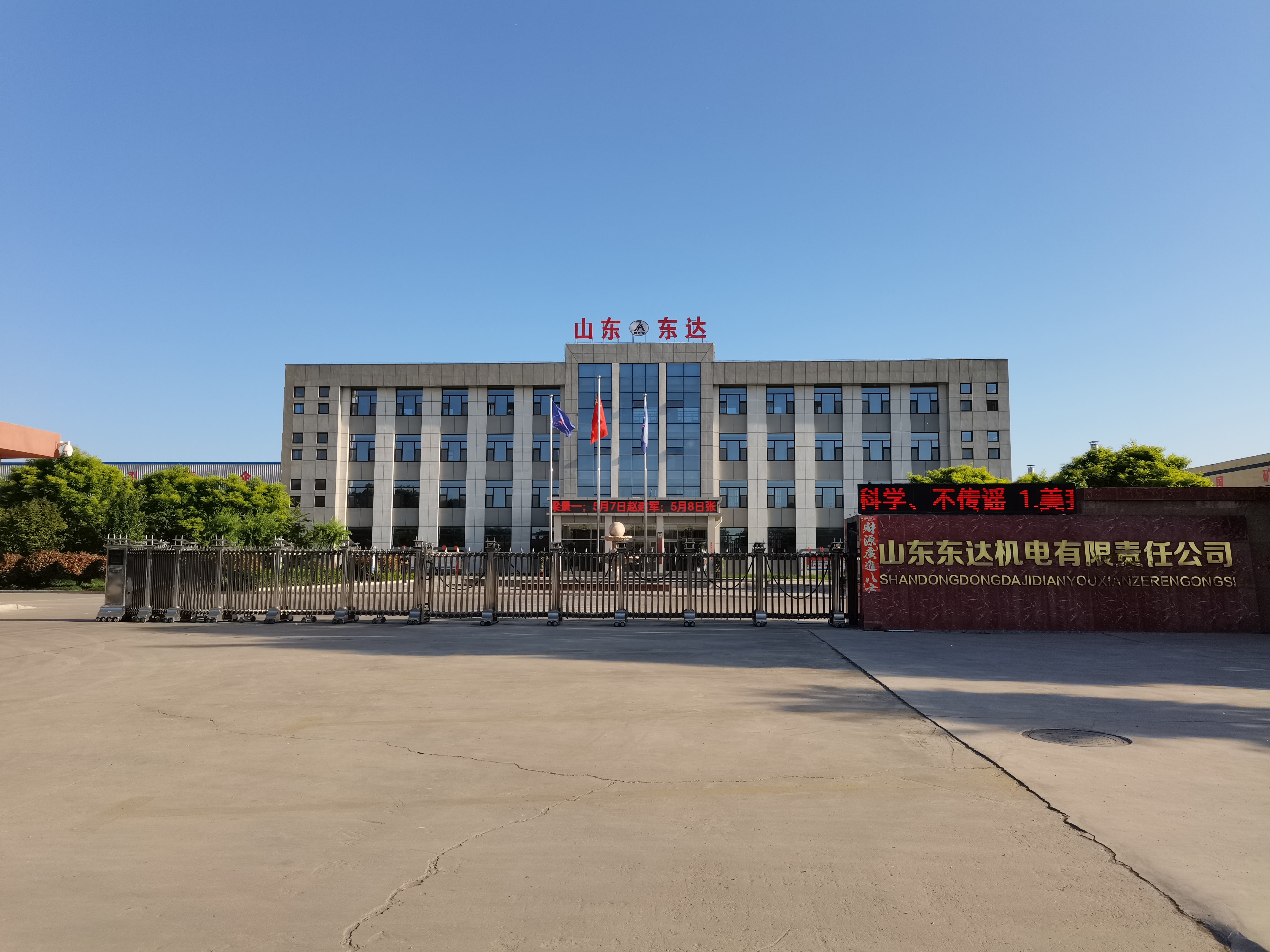 扒开粉嫩小泬舌头伸进去视频漫画-粉嫩XB粉嫩XB粉嫩XB-欧美日韩不卡中文字幕-舌头伸进去添的我好爽-在厨房抱住岳丰满大屁股