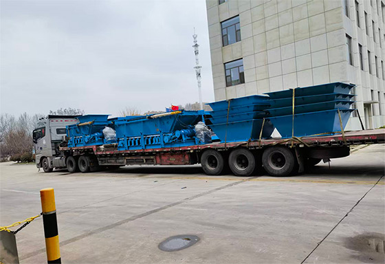 扒开粉嫩小泬舌头伸进去视频漫画-粉嫩XB粉嫩XB粉嫩XB-欧美日韩不卡中文字幕-舌头伸进去添的我好爽-在厨房抱住岳丰满大屁股九台加长给煤机顺利发往内蒙古鄂尔多斯